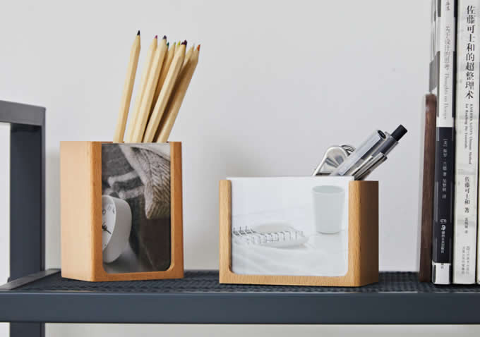  Natural Wood  Pen Holder with Photo Frame 