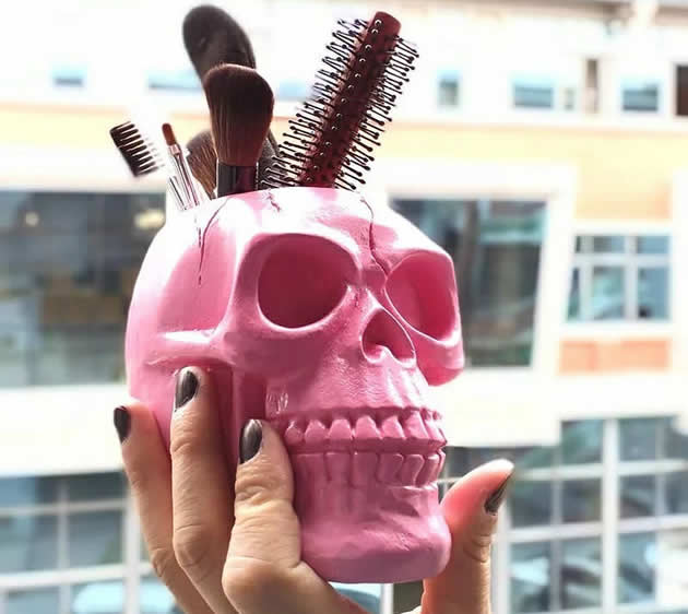 Personalized punk style skull pen holder storage holder