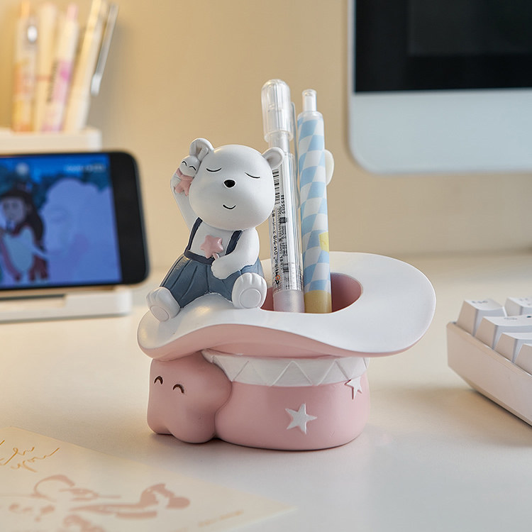 Cute Cartoon Happy Bear Pen Holder