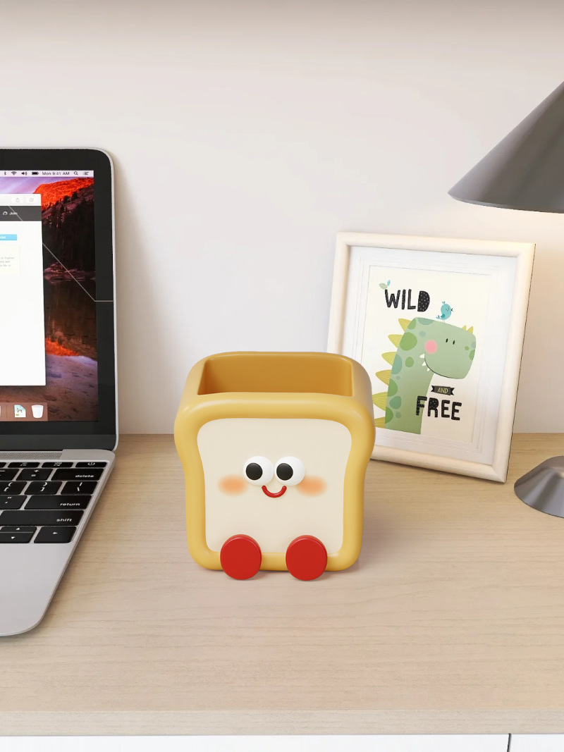 Fun Toast Bread Pen Holder, Office Decoration Ideas