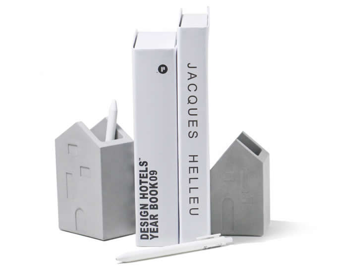   Arts Castle Concrete Pen Holder  