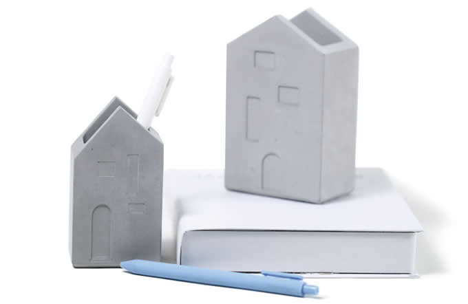   Arts Castle Concrete Pen Holder  