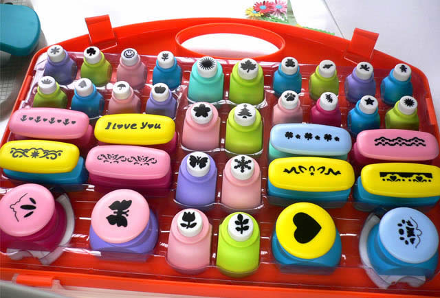  Cartoon Pattern Hole Punch Set 