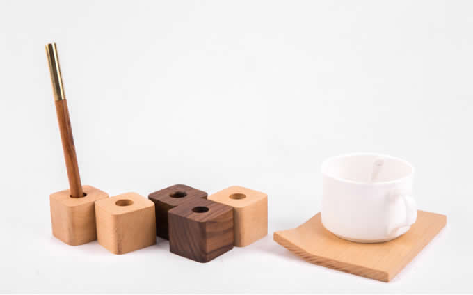  Concrete & Wooden Cubes Pen Stand Holder, (Set of 4)