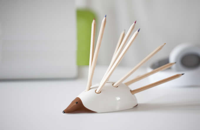    Creative Hedgehog Pen Pencil Holder Desk Organizer  