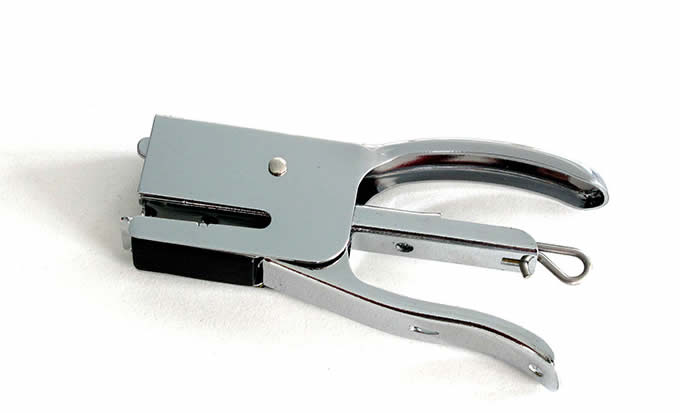  Dog-like Stapler