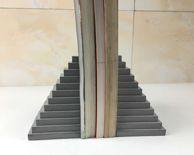 Modern Concrete Stairway Bookend Pen Holder 