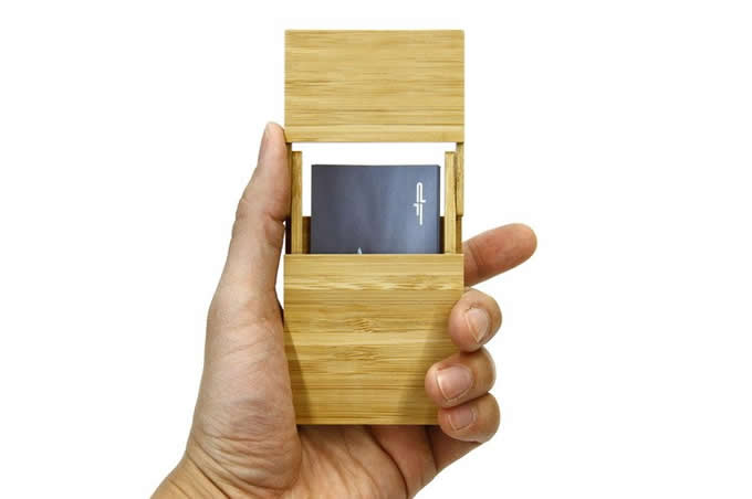  Nature  Bamboo  Business Card Case Holder