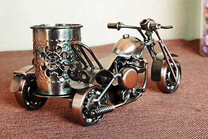   Motorcycle Pen Holder