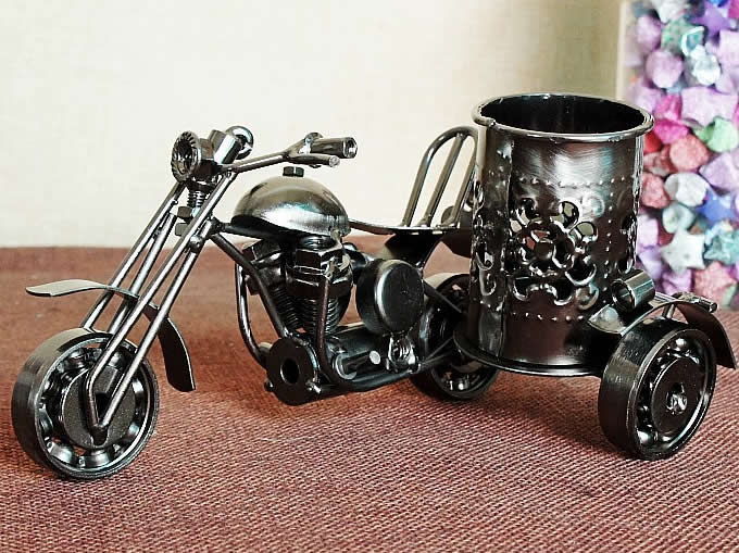   Motorcycle Pen Holder