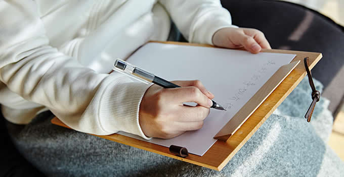   Wooden Hanging Writing&Drawing Clipboard 