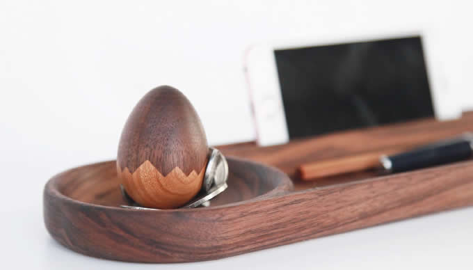 Wooden Magnetic Egg Paper Clip Holder Push Pin Holder  Dispenser Holder