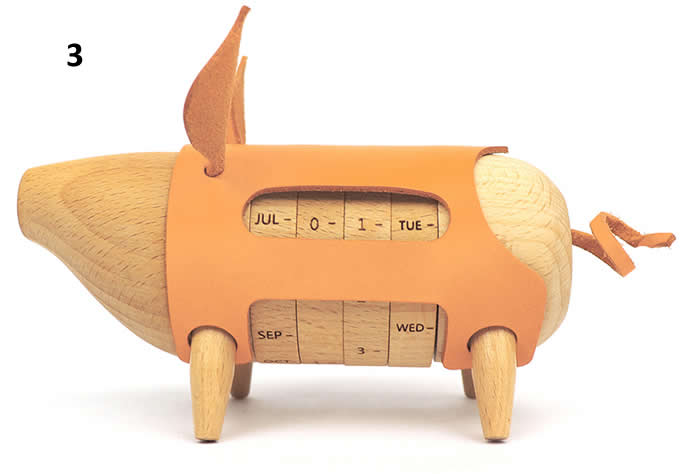   Wooden Pig Shaped Perpetual Calendar 