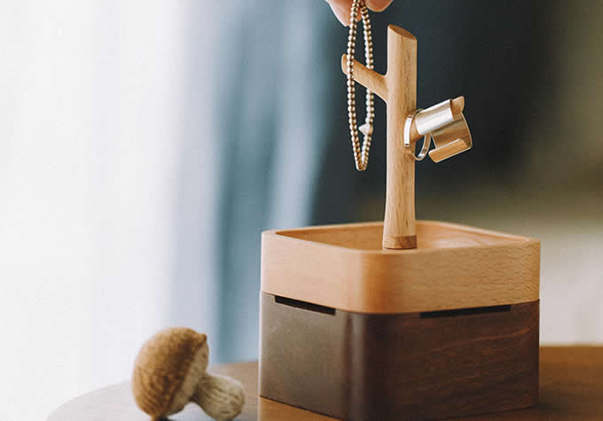   Wooden Tree Music Box Bracelet Necklace Jewelry Organizer Hooks Rack Stand 