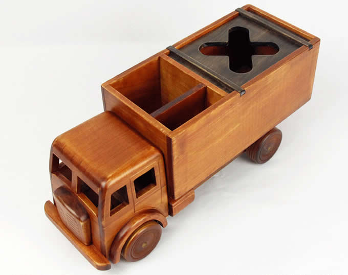    Handmade Wooden Truck Tissue Box  