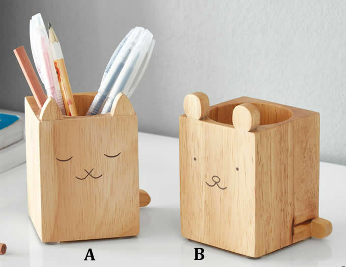  wooden cat pen holder