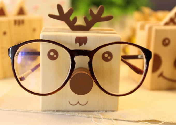 Cartoon Wooden Pen Holder With Eyeglasses Holder 