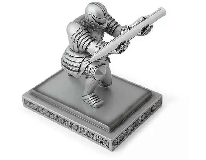  Executive Knight Pen Holder