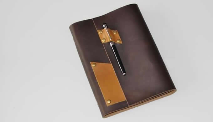  Genuine Leather  Loose-leaf Notebook With Pen Slot