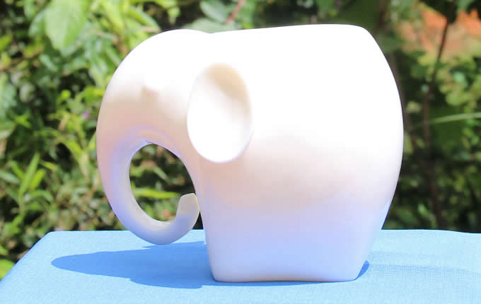    Handmade Porcelain Elephant Pen Pencil Holder Elephant Figure Office Home Decorr