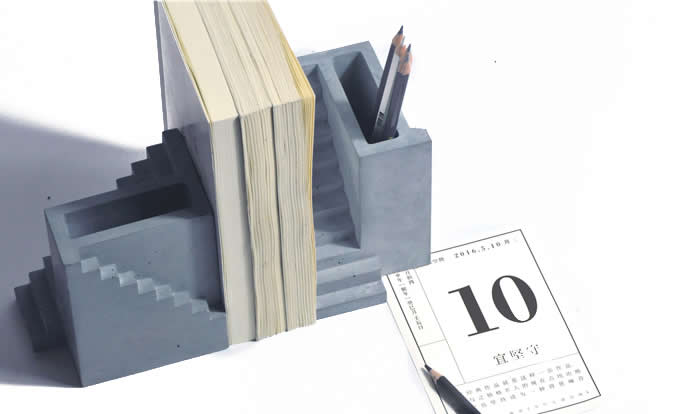 Modern Concrete Bookend Pen Holder