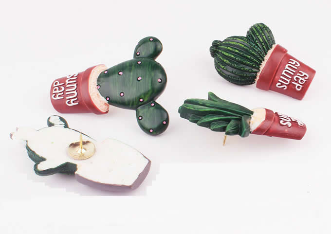  Set of 8  Cactus Shaped Push Pins