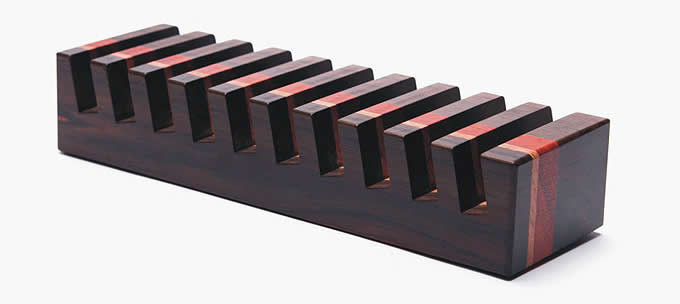 Wood  CD DVD Media Rack Holder Storage  /></p>
<p style=