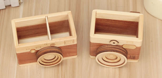   Wooden Camera Shaped Pen Holder