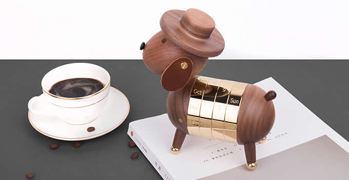  Wooden Dog Shaped Perpetual Calendar