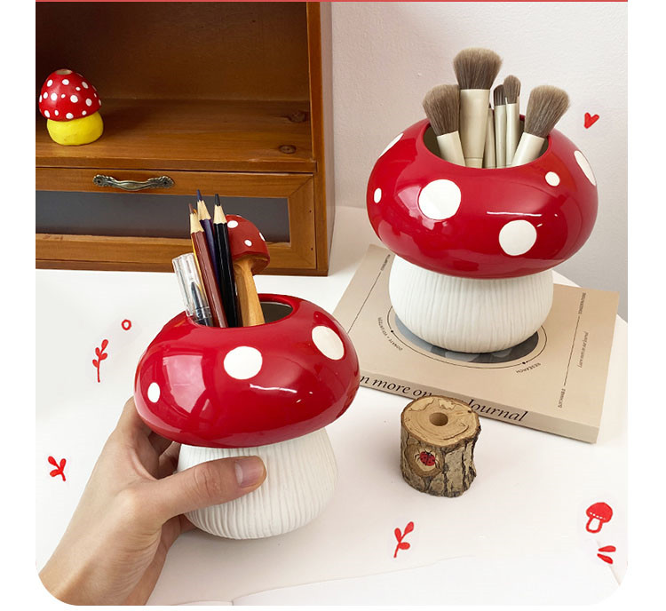 Mushroom Desktop Decor Pen Holder