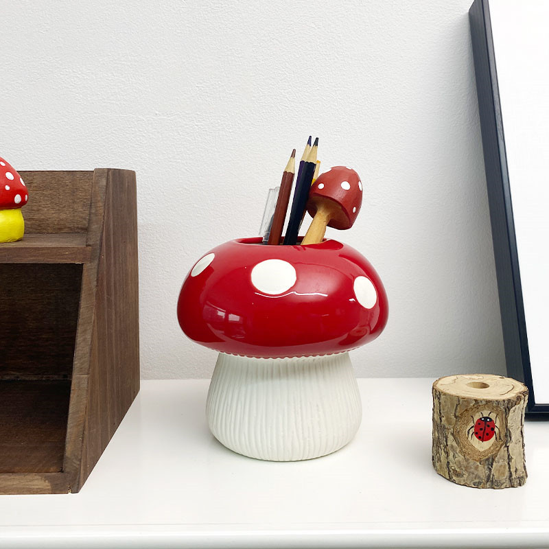 Mushroom Desktop Decor Pen Holder