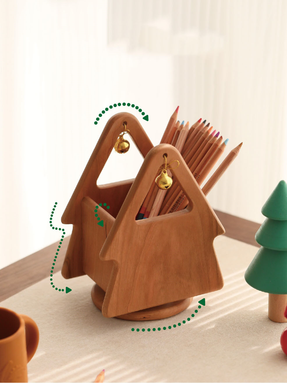 Wooden Christmas Tree Shaped Desktop Organizer Pen Holder