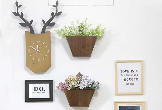  Black Walnut Wooden Wall Mounted Flower Vase