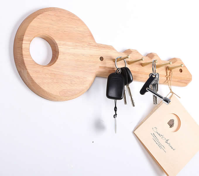  Wooden Decorative Wall Mounted Key Holder  