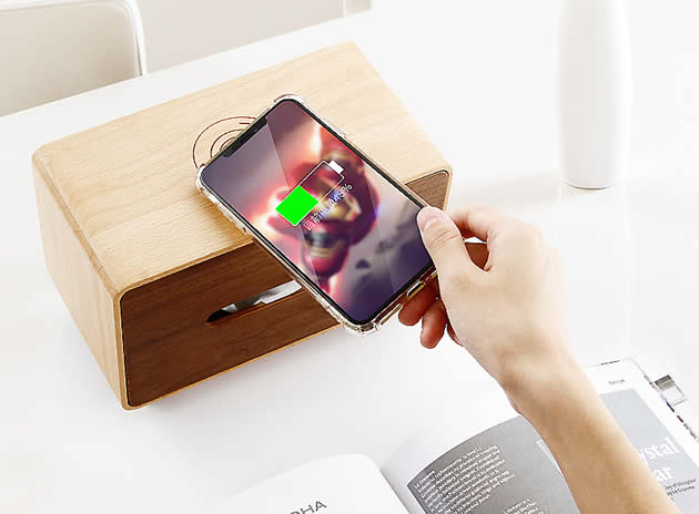 Brief wooden tissue box with mobile phone wireless charging