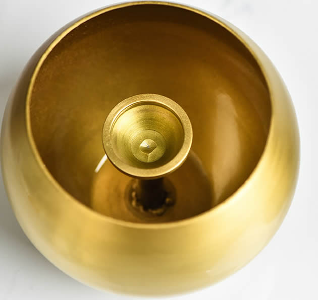 Classic golden ball pure copper ashtray with flume