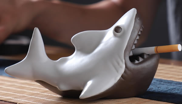 Creative Marine Style Ferocious Shark Ceramic Ashtray