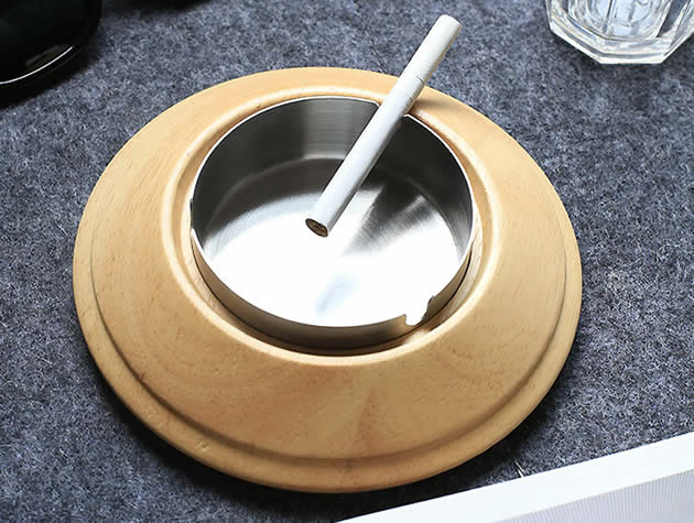 Creative round UFO spaceship wooden ashtray