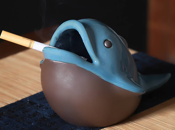 Cute little dolphin ceramic ashtray home decoration