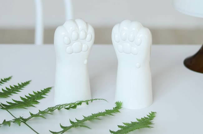 Cute White Cat Paw Ceramic Small Vase