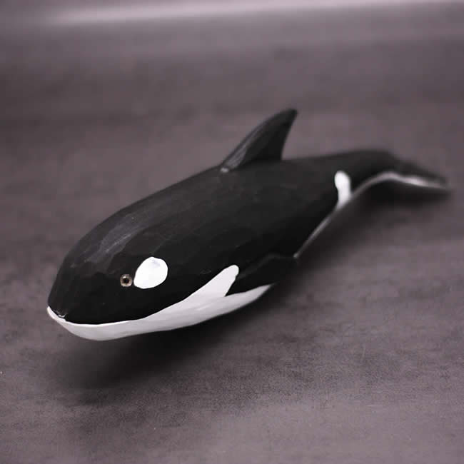 Hand-carved Wooden Whale Decoration Ornaments