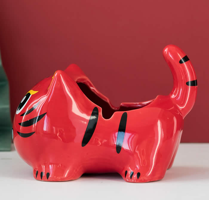 Funny Little Tiger Ceramic Ashtray Table Top Decoration