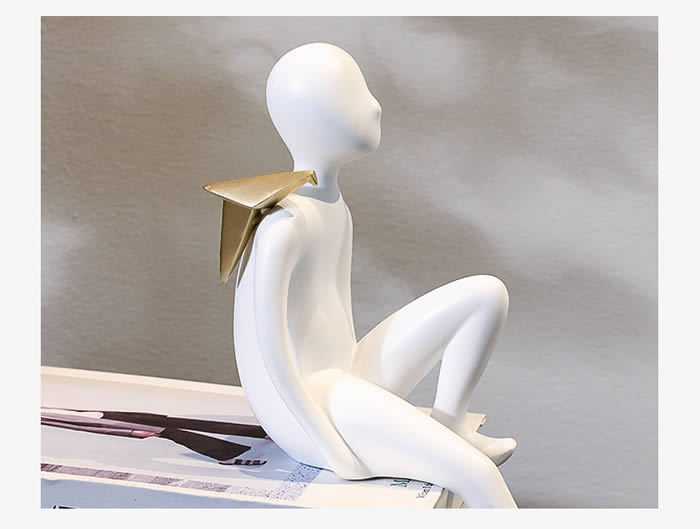 Modern Abstract Figure Sitting And Thinking Art  Sculpture Ornament