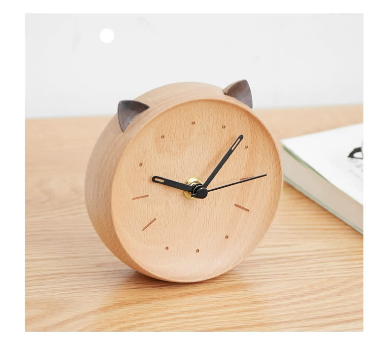 Simple Wooden Cat Face Shape Desk Clock