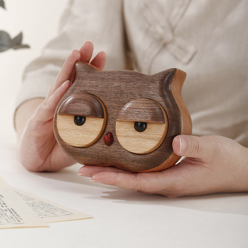 Classic Black Walnut Owl Jewelry Box