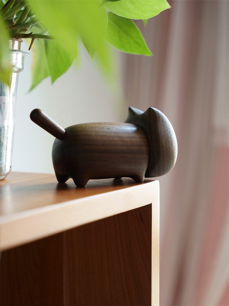 Wooden Playful Cat Toothpick Holder