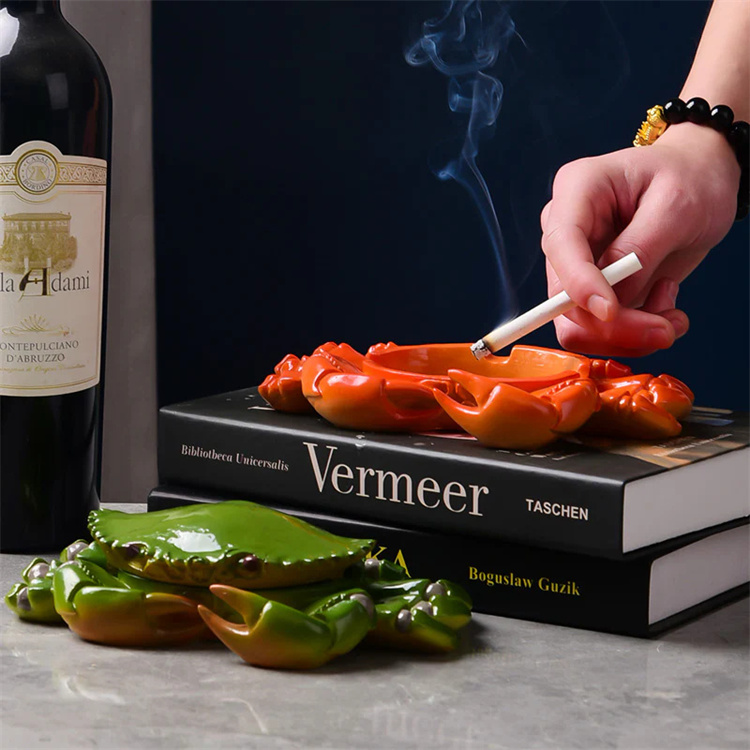 Whimsical Crab Ashtray - Fun  Desktop Decorative Organization