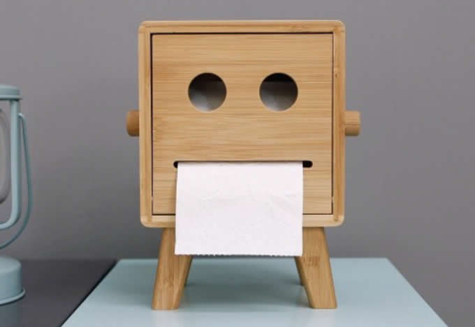 Bamboo Smiley Face Tissue Box