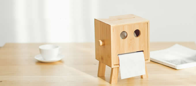 Bamboo Smiley Face Tissue Box