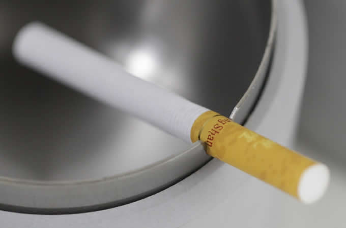 Concrete  Round Cigarette Ashtray Holder for Home